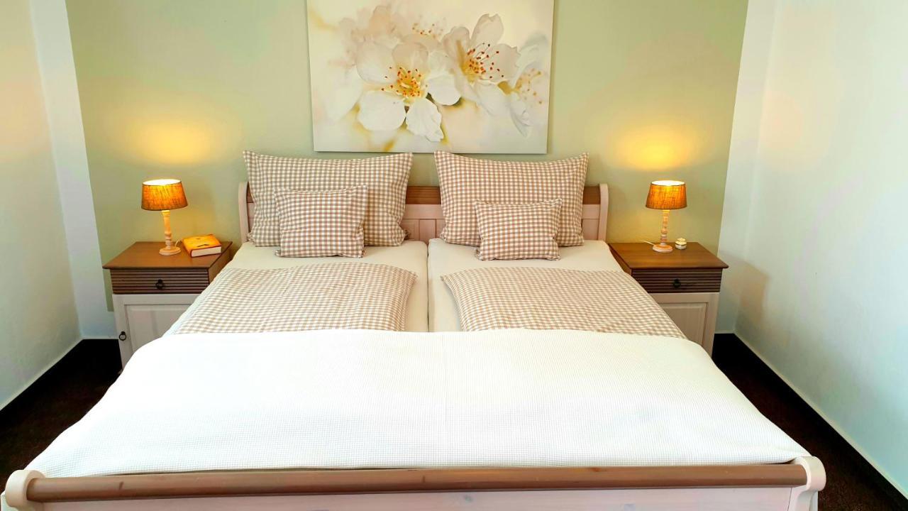 Gaestehaus Sonnenhuegel เมอเนอเซ ภายนอก รูปภาพ
